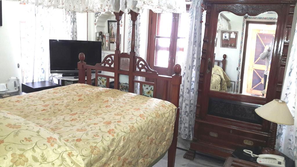 Superior Single Room