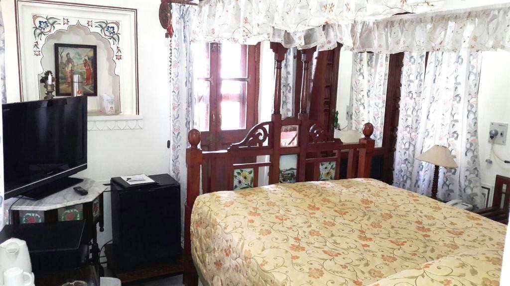 Superior Single Room